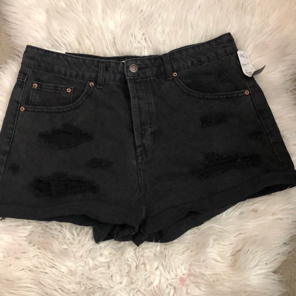 High rise distress shorts